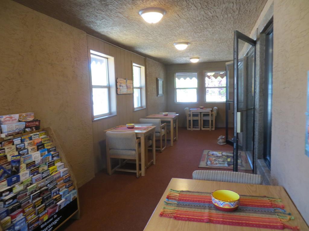 Adobe Motel
