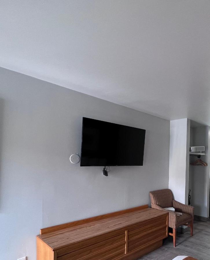 Adobe 3* Durango