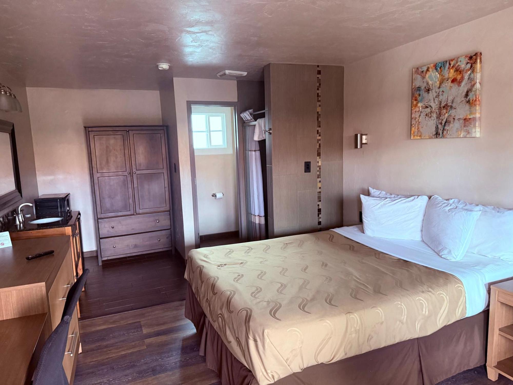 Motel Adobe
